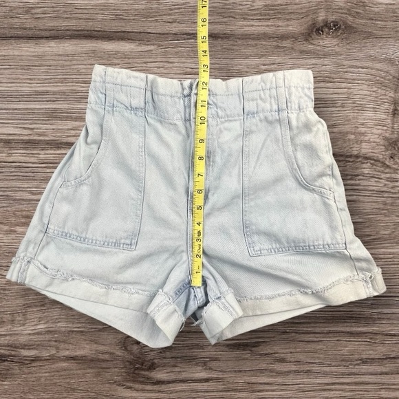 Zara PAPERBAG Waist Jean Shorts Sz: 04 - Picture 5 of 9